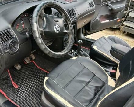 Черный Фольксваген Гольф, объемом двигателя 1.6 л и пробегом 286 тыс. км за 4800 $, фото 3 на Automoto.ua