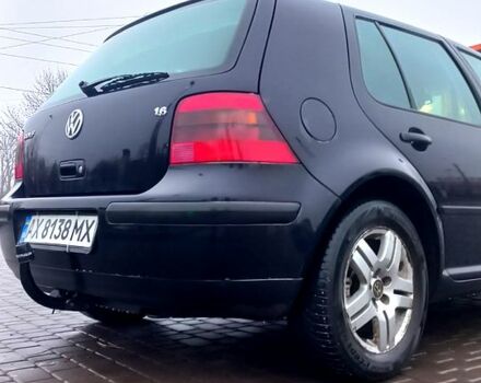 Черный Фольксваген Гольф, объемом двигателя 1.6 л и пробегом 255 тыс. км за 4700 $, фото 5 на Automoto.ua