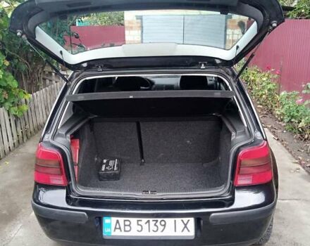 Черный Фольксваген Гольф, объемом двигателя 1.6 л и пробегом 291 тыс. км за 4299 $, фото 18 на Automoto.ua