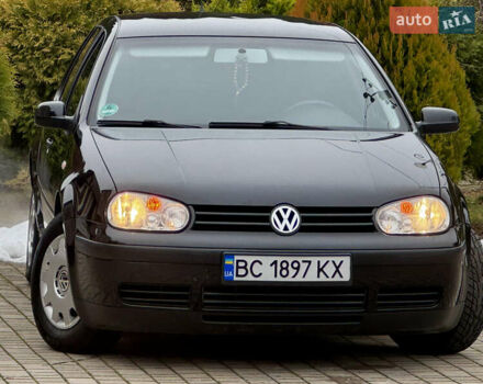 Черный Фольксваген Гольф, объемом двигателя 1.39 л и пробегом 197 тыс. км за 3997 $, фото 61 на Automoto.ua