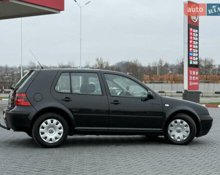 Черный Фольксваген Гольф, объемом двигателя 1.39 л и пробегом 267 тыс. км за 4150 $, фото 21 на Automoto.ua