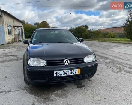Черный Фольксваген Гольф, объемом двигателя 1.6 л и пробегом 233 тыс. км за 4790 $, фото 5 на Automoto.ua