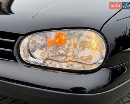 Черный Фольксваген Гольф, объемом двигателя 1.39 л и пробегом 197 тыс. км за 3997 $, фото 7 на Automoto.ua