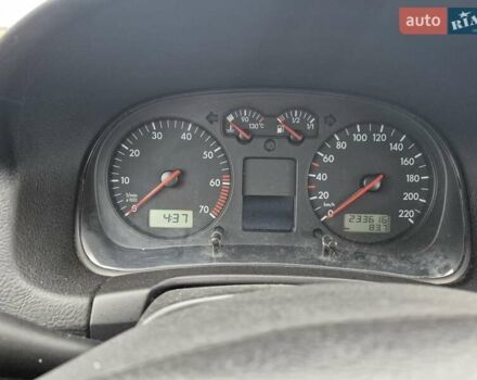 Черный Фольксваген Гольф, объемом двигателя 1.39 л и пробегом 232 тыс. км за 3950 $, фото 3 на Automoto.ua