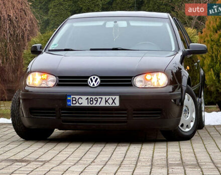 Черный Фольксваген Гольф, объемом двигателя 1.39 л и пробегом 197 тыс. км за 3997 $, фото 1 на Automoto.ua