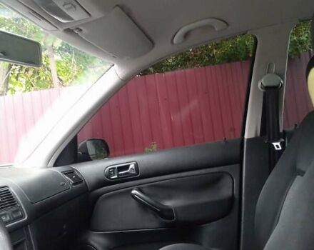 Черный Фольксваген Гольф, объемом двигателя 1.6 л и пробегом 291 тыс. км за 4299 $, фото 35 на Automoto.ua