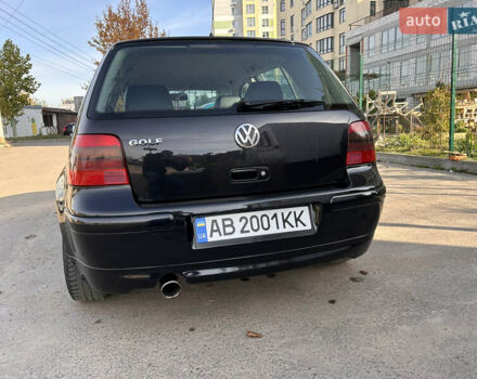 Черный Фольксваген Гольф, объемом двигателя 1.6 л и пробегом 251 тыс. км за 5500 $, фото 5 на Automoto.ua