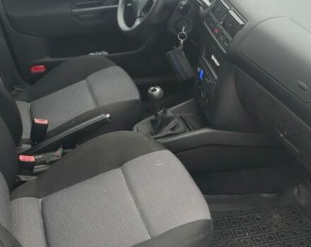 Черный Фольксваген Гольф, объемом двигателя 1.4 л и пробегом 136 тыс. км за 3600 $, фото 2 на Automoto.ua