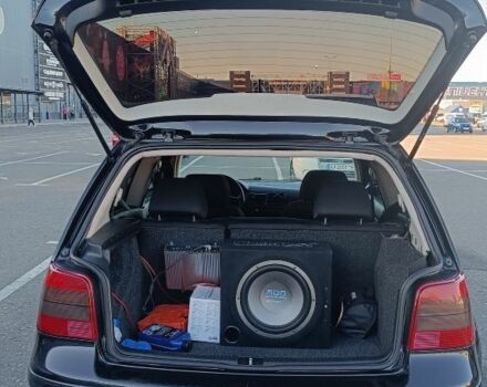 Чорний Фольксваген Гольф, об'ємом двигуна 1.6 л та пробігом 235 тис. км за 4500 $, фото 9 на Automoto.ua