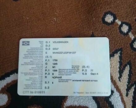 Черный Фольксваген Гольф, объемом двигателя 1.6 л и пробегом 168 тыс. км за 4500 $, фото 15 на Automoto.ua