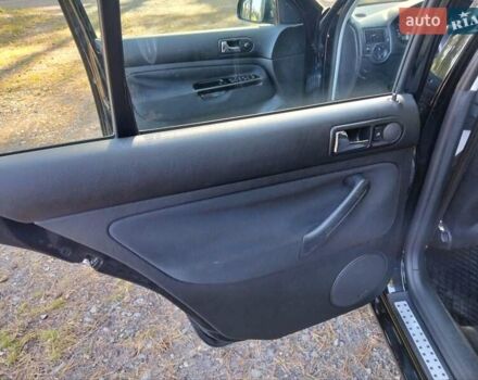 Чорний Фольксваген Гольф, об'ємом двигуна 1.6 л та пробігом 208 тис. км за 4600 $, фото 1 на Automoto.ua