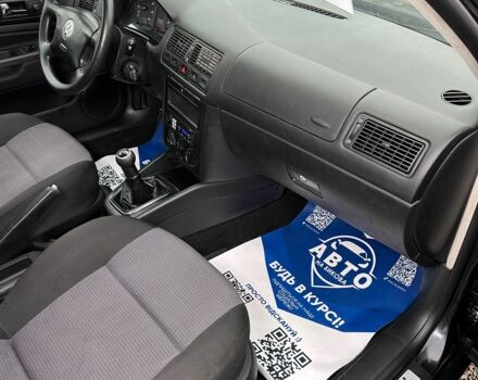 Черный Фольксваген Гольф, объемом двигателя 1.4 л и пробегом 238 тыс. км за 4300 $, фото 9 на Automoto.ua