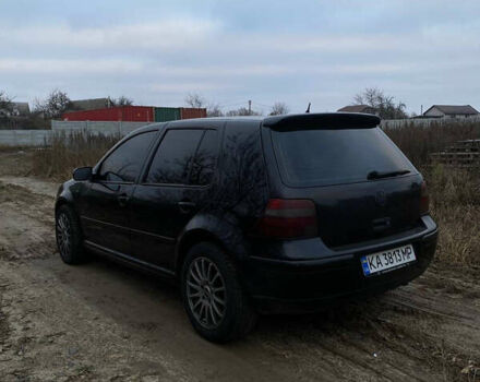 Черный Фольксваген Гольф, объемом двигателя 1.6 л и пробегом 274 тыс. км за 4600 $, фото 4 на Automoto.ua