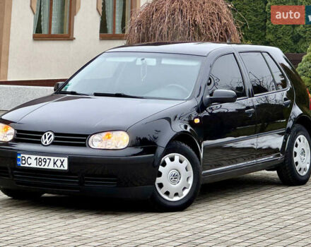 Черный Фольксваген Гольф, объемом двигателя 1.39 л и пробегом 197 тыс. км за 3997 $, фото 6 на Automoto.ua