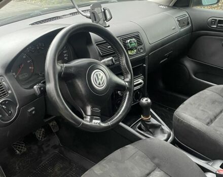 Чорний Фольксваген Гольф, об'ємом двигуна 1.6 л та пробігом 286 тис. км за 3750 $, фото 5 на Automoto.ua