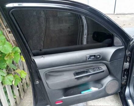 Черный Фольксваген Гольф, объемом двигателя 1.6 л и пробегом 291 тыс. км за 4299 $, фото 30 на Automoto.ua