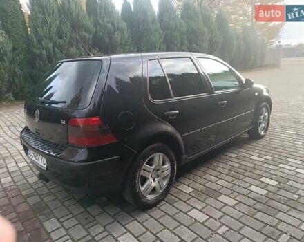 Черный Фольксваген Гольф, объемом двигателя 1.6 л и пробегом 227 тыс. км за 4550 $, фото 2 на Automoto.ua