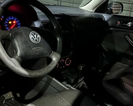 Чорний Фольксваген Гольф, об'ємом двигуна 1.9 л та пробігом 290 тис. км за 1800 $, фото 4 на Automoto.ua