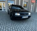 Черный Фольксваген Гольф, объемом двигателя 1.39 л и пробегом 215 тыс. км за 3850 $, фото 1 на Automoto.ua