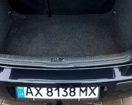 Черный Фольксваген Гольф, объемом двигателя 1.6 л и пробегом 255 тыс. км за 4700 $, фото 6 на Automoto.ua