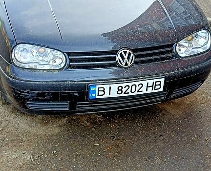 Черный Фольксваген Гольф, объемом двигателя 1.4 л и пробегом 200 тыс. км за 4800 $, фото 9 на Automoto.ua