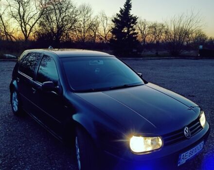 Черный Фольксваген Гольф, объемом двигателя 1.4 л и пробегом 247 тыс. км за 4500 $, фото 2 на Automoto.ua