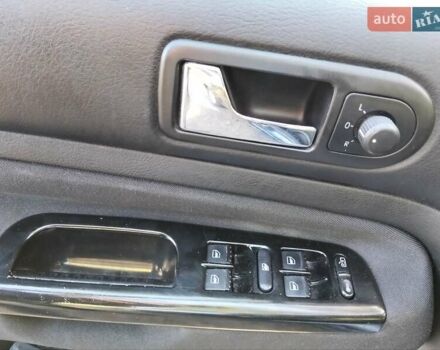 Чорний Фольксваген Гольф, об'ємом двигуна 1.6 л та пробігом 208 тис. км за 4600 $, фото 5 на Automoto.ua