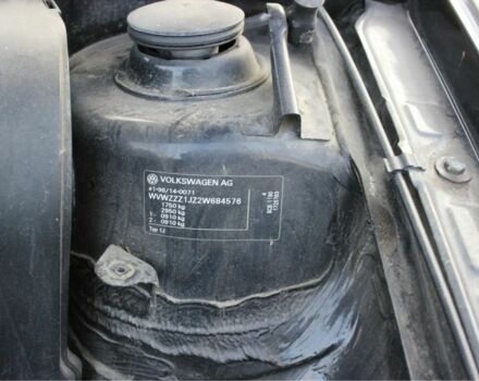 Черный Фольксваген Гольф, объемом двигателя 1.6 л и пробегом 251 тыс. км за 4499 $, фото 21 на Automoto.ua