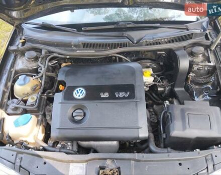 Чорний Фольксваген Гольф, об'ємом двигуна 1.6 л та пробігом 208 тис. км за 4600 $, фото 3 на Automoto.ua