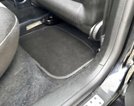 Черный Фольксваген Гольф, объемом двигателя 1.39 л и пробегом 197 тыс. км за 3997 $, фото 53 на Automoto.ua