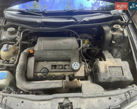 Черный Фольксваген Гольф, объемом двигателя 1.39 л и пробегом 217 тыс. км за 4200 $, фото 17 на Automoto.ua