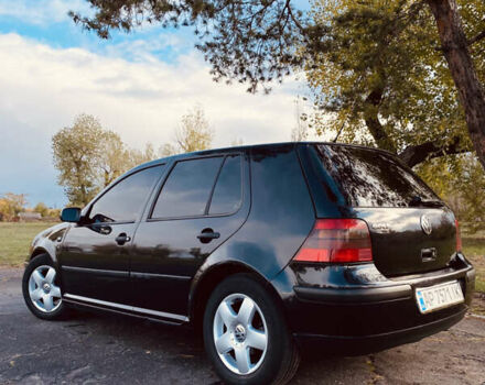 Черный Фольксваген Гольф, объемом двигателя 1.6 л и пробегом 290 тыс. км за 4300 $, фото 3 на Automoto.ua