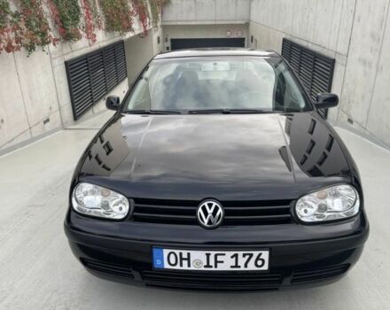 Черный Фольксваген Гольф, объемом двигателя 1.9 л и пробегом 240 тыс. км за 1100 $, фото 5 на Automoto.ua