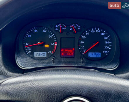 Черный Фольксваген Гольф, объемом двигателя 1.39 л и пробегом 197 тыс. км за 3997 $, фото 41 на Automoto.ua