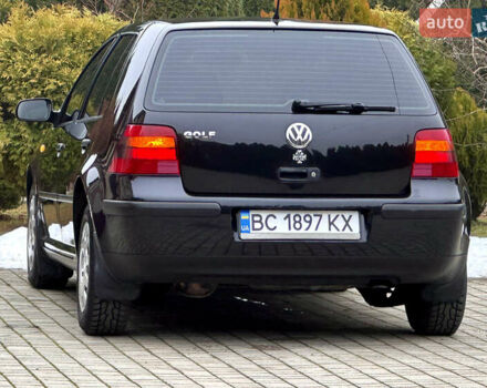 Черный Фольксваген Гольф, объемом двигателя 1.39 л и пробегом 197 тыс. км за 3997 $, фото 14 на Automoto.ua