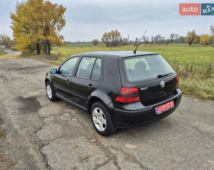 Черный Фольксваген Гольф, объемом двигателя 1.39 л и пробегом 232 тыс. км за 3950 $, фото 25 на Automoto.ua