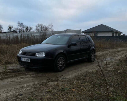 Черный Фольксваген Гольф, объемом двигателя 1.6 л и пробегом 274 тыс. км за 4600 $, фото 2 на Automoto.ua