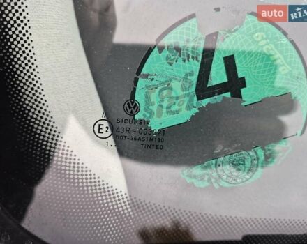 Черный Фольксваген Гольф, объемом двигателя 1.39 л и пробегом 232 тыс. км за 3950 $, фото 13 на Automoto.ua