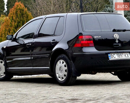 Черный Фольксваген Гольф, объемом двигателя 1.39 л и пробегом 197 тыс. км за 3997 $, фото 16 на Automoto.ua