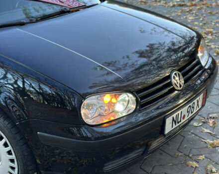 Черный Фольксваген Гольф, объемом двигателя 1.39 л и пробегом 231 тыс. км за 3799 $, фото 42 на Automoto.ua