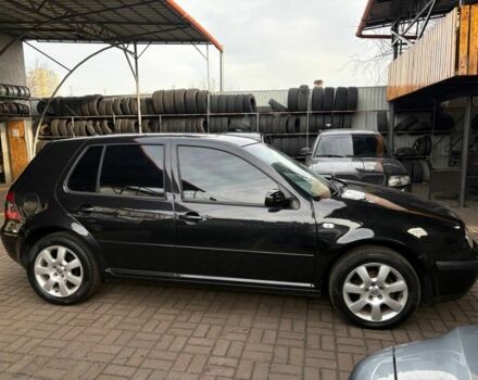 Черный Фольксваген Гольф, объемом двигателя 1.6 л и пробегом 240 тыс. км за 4100 $, фото 2 на Automoto.ua