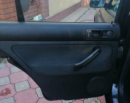 Чорний Фольксваген Гольф, об'ємом двигуна 1.6 л та пробігом 215 тис. км за 4700 $, фото 15 на Automoto.ua