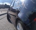 Черный Фольксваген Гольф, объемом двигателя 1.6 л и пробегом 290 тыс. км за 3900 $, фото 1 на Automoto.ua