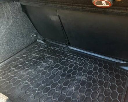 Черный Фольксваген Гольф, объемом двигателя 1.39 л и пробегом 185 тыс. км за 4000 $, фото 9 на Automoto.ua