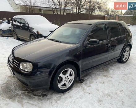 Черный Фольксваген Гольф, объемом двигателя 1.39 л и пробегом 275 тыс. км за 3850 $, фото 10 на Automoto.ua