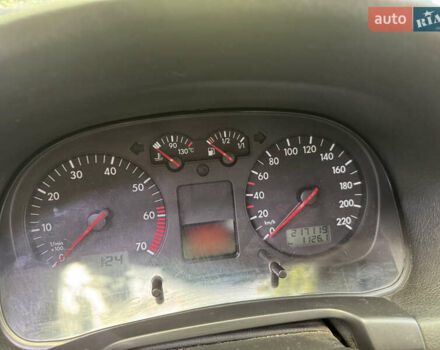 Черный Фольксваген Гольф, объемом двигателя 1.39 л и пробегом 217 тыс. км за 4200 $, фото 10 на Automoto.ua