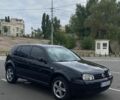 Черный Фольксваген Гольф, объемом двигателя 1.6 л и пробегом 215 тыс. км за 5300 $, фото 1 на Automoto.ua