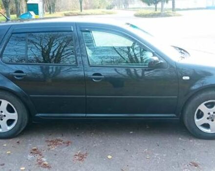 Черный Фольксваген Гольф, объемом двигателя 1.4 л и пробегом 315 тыс. км за 4800 $, фото 4 на Automoto.ua