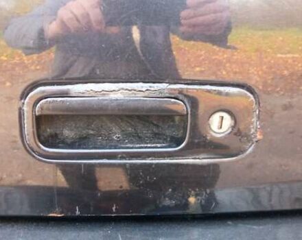 Черный Фольксваген Гольф, объемом двигателя 1.4 л и пробегом 315 тыс. км за 4800 $, фото 19 на Automoto.ua