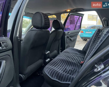 Чорний Фольксваген Гольф, об'ємом двигуна 1.6 л та пробігом 241 тис. км за 3900 $, фото 12 на Automoto.ua